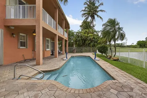 1724 Annandale Circle Royal Palm Beach FL 33411