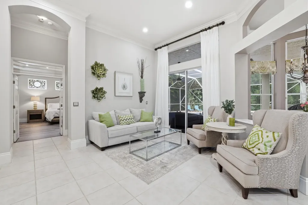 856 Forest Glen Lane Wellington FL 33414