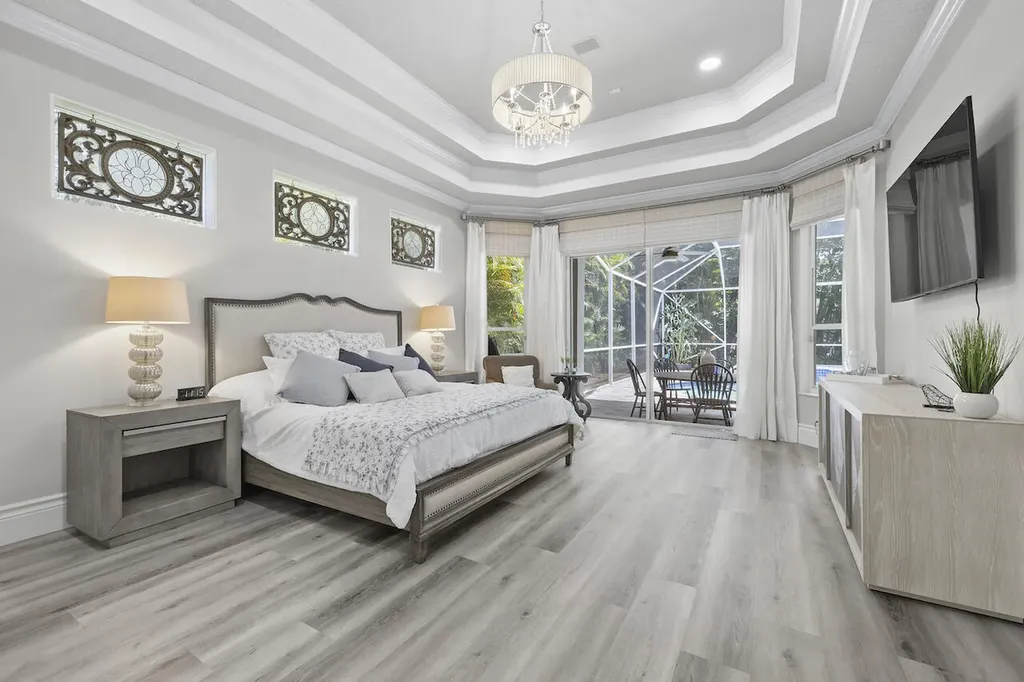 856 Forest Glen Lane Wellington FL 33414