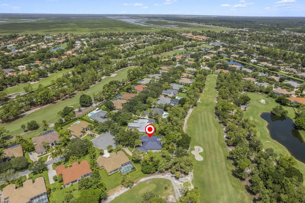 856 Forest Glen Lane Wellington FL 33414