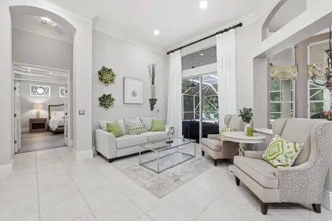 856 Forest Glen Lane Wellington FL 33414