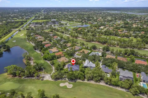 856 Forest Glen Lane Wellington FL 33414