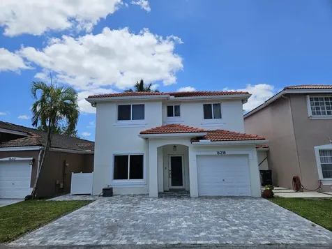 16218 SW 100th Terrace Miami FL 33196