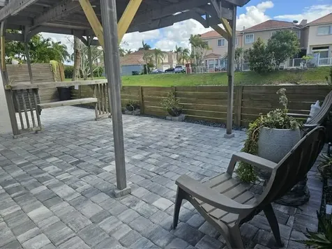 16218 SW 100th Terrace Miami FL 33196