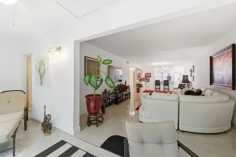 2403 Antigua Circle Coconut Creek FL 33066