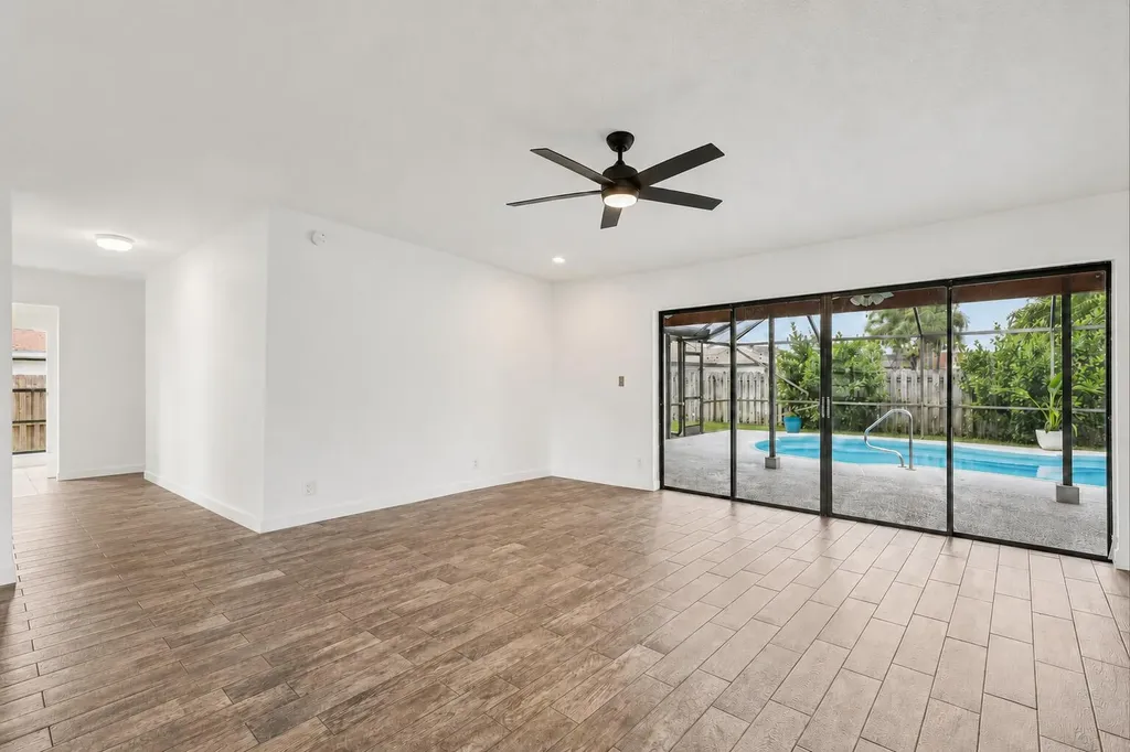 17679 Woodview Terrace Boca Raton FL 33487