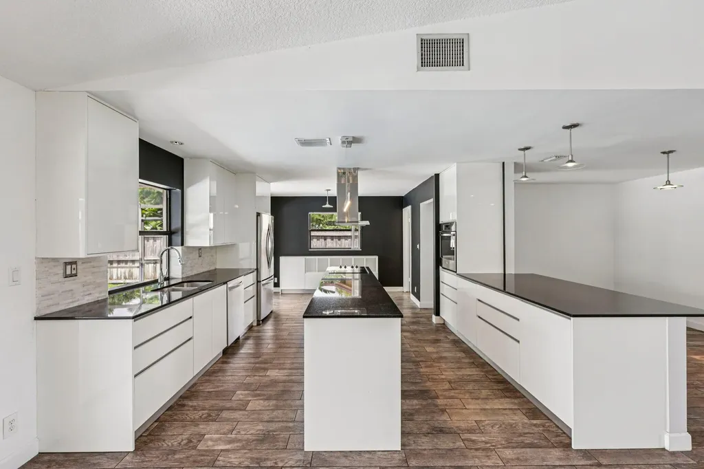 17679 Woodview Terrace Boca Raton FL 33487