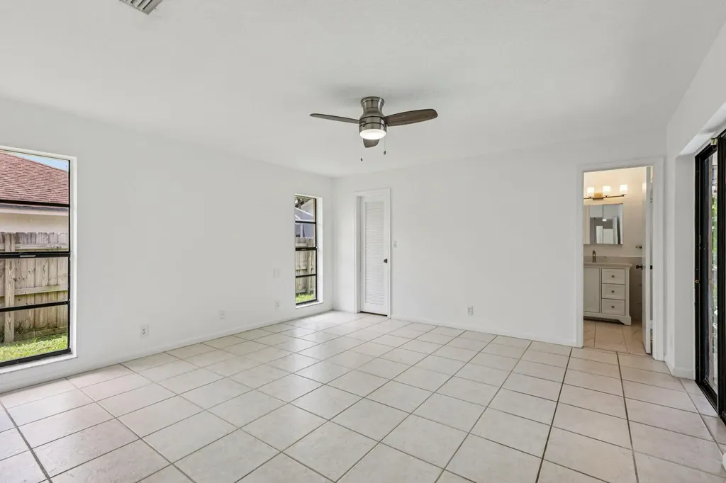 17679 Woodview Terrace Boca Raton FL 33487