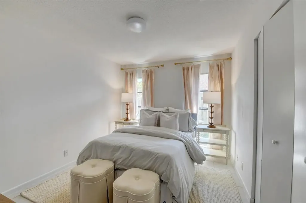 17679 Woodview Terrace Boca Raton FL 33487