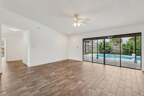 17679 Woodview Terrace Boca Raton FL 33487