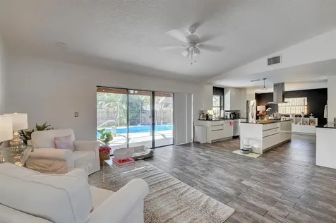 17679 Woodview Terrace Boca Raton FL 33487