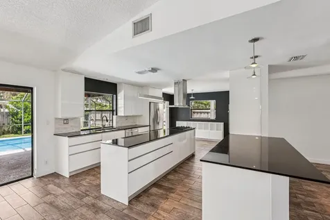 17679 Woodview Terrace Boca Raton FL 33487
