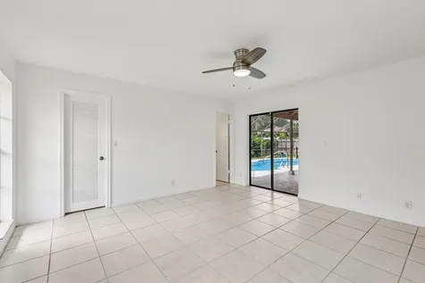 17679 Woodview Terrace Boca Raton FL 33487