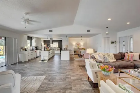 17679 Woodview Terrace Boca Raton FL 33487