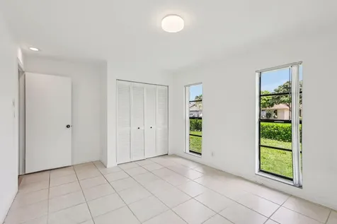 17679 Woodview Terrace Boca Raton FL 33487