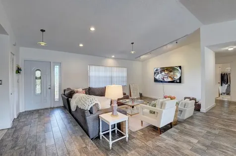 17679 Woodview Terrace Boca Raton FL 33487