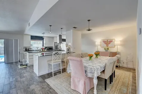 17679 Woodview Terrace Boca Raton FL 33487
