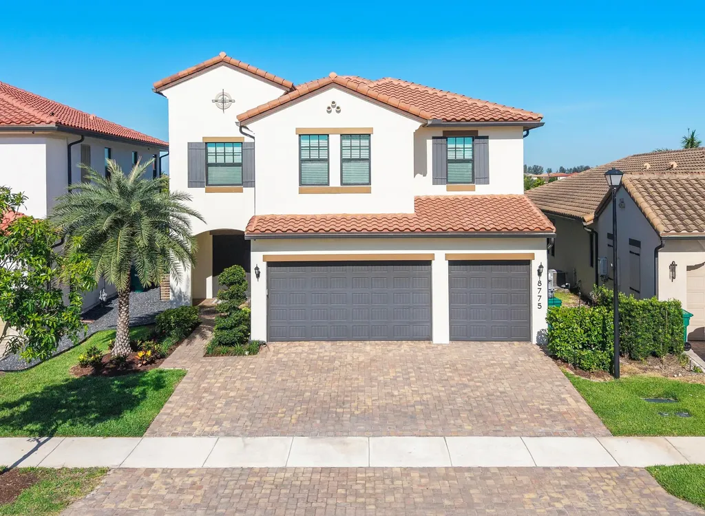 8775 E Baypoint Circle Parkland FL 33076