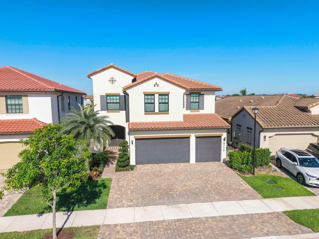 8775 E Baypoint Circle Parkland FL 33076