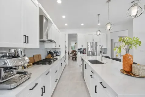 8775 E Baypoint Circle Parkland FL 33076