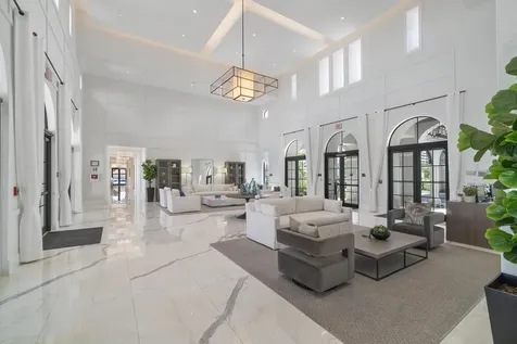 8775 E Baypoint Circle Parkland FL 33076