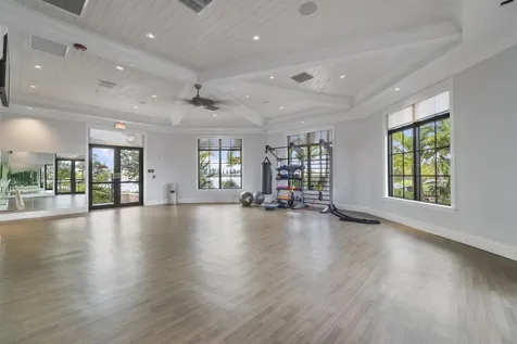 8775 E Baypoint Circle Parkland FL 33076