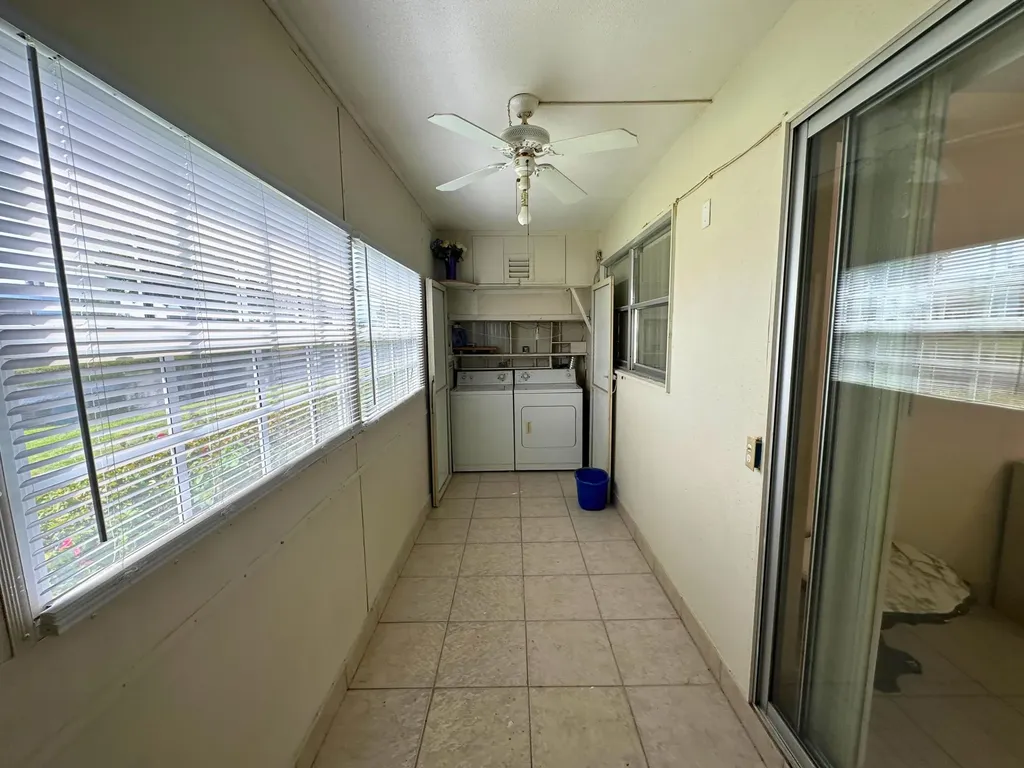 337 Saxony H Way Delray Beach FL 33446