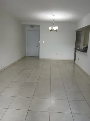 10237 NW 9th Street Circle Miami FL 33172