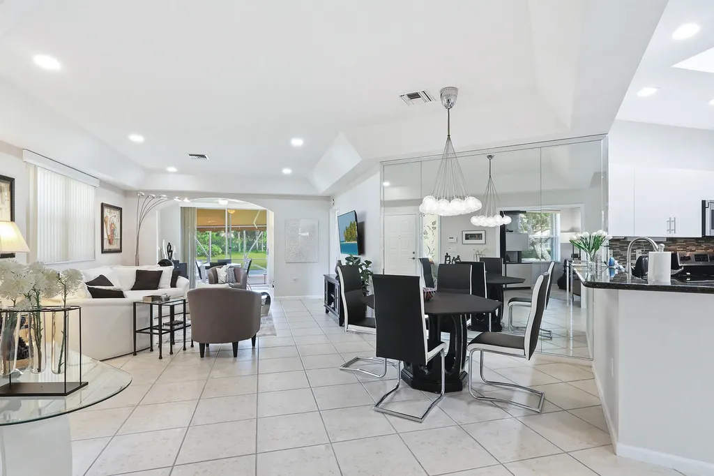 12658 Crystal Pointe Drive Boynton Beach FL 33437