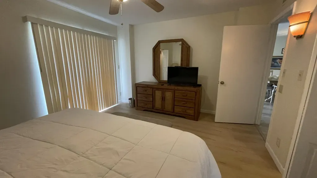 7006 Huntington Lane Delray Beach FL 33446