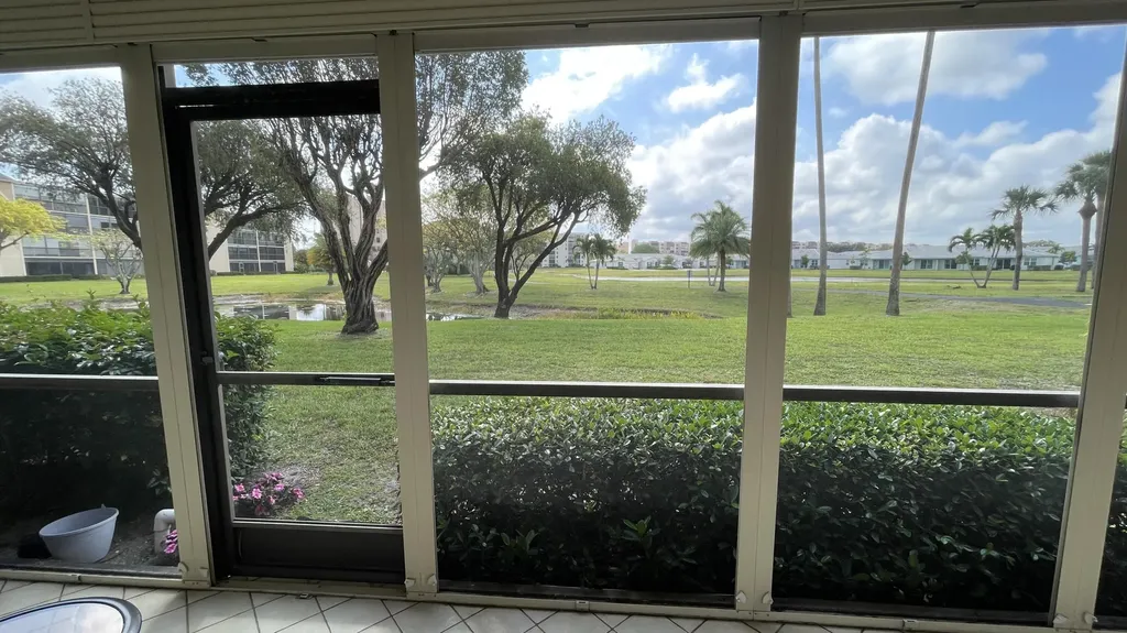 7006 Huntington Lane Delray Beach FL 33446