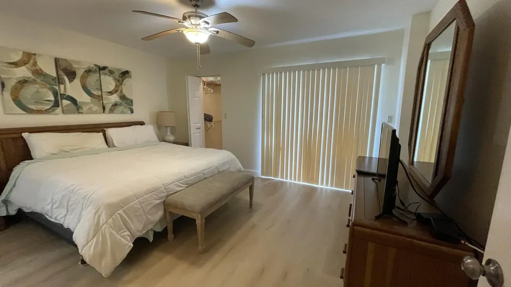 7006 Huntington Lane Delray Beach FL 33446
