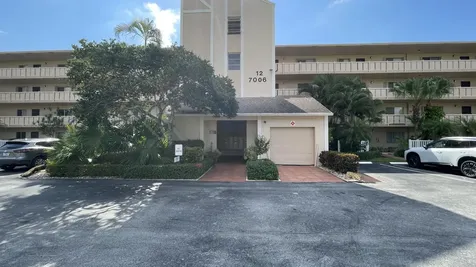 7006 Huntington Lane Delray Beach FL 33446