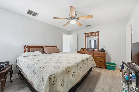 461 SW Exmore Avenue Port St Lucie FL 34983