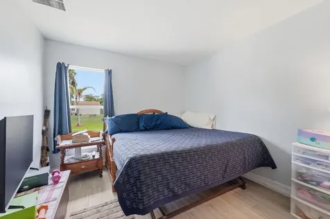 461 SW Exmore Avenue Port St Lucie FL 34983