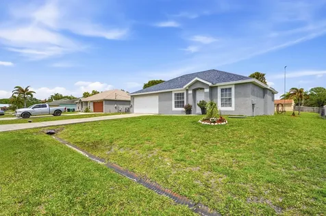 461 SW Exmore Avenue Port St Lucie FL 34983