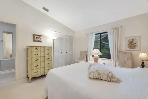 815 Andrew Redding Road Lantana FL 33462