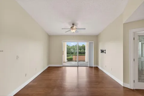 157 Yacht Club Way Hypoluxo FL 33462