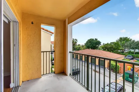 157 Yacht Club Way Hypoluxo FL 33462