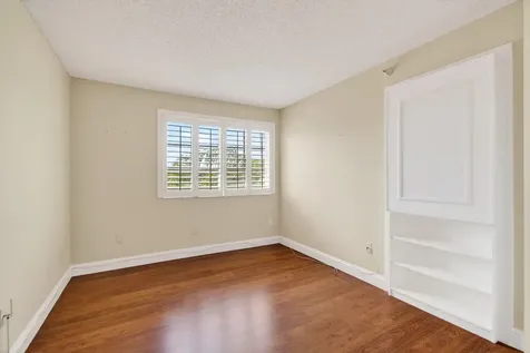 157 Yacht Club Way Hypoluxo FL 33462