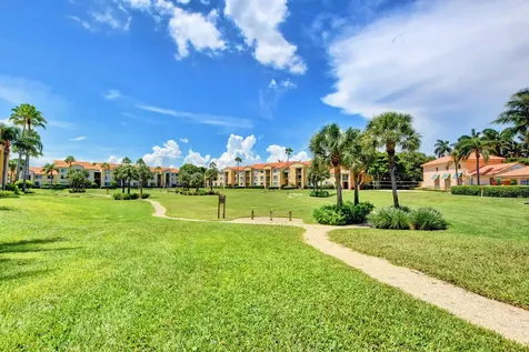 157 Yacht Club Way Hypoluxo FL 33462