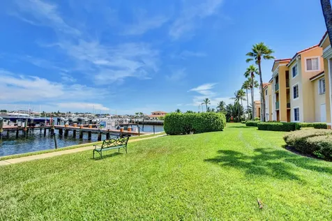 157 Yacht Club Way Hypoluxo FL 33462
