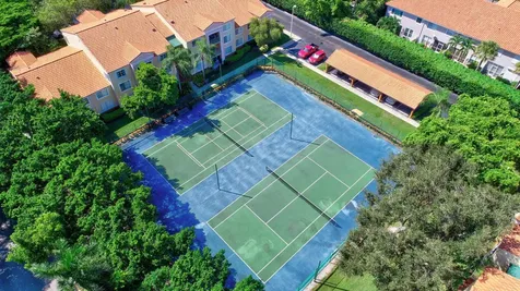 157 Yacht Club Way Hypoluxo FL 33462