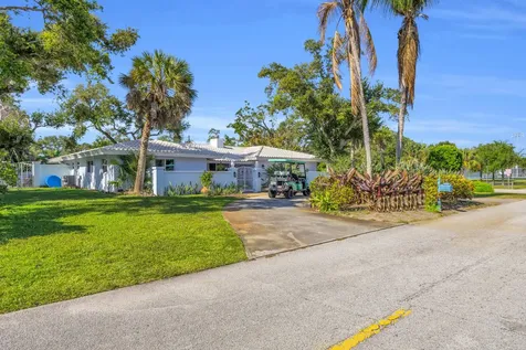 500 Gardenia Lane Vero Beach FL 32963
