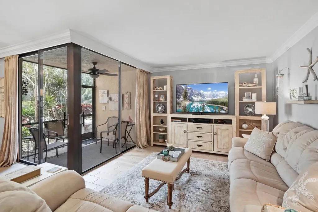 2255 Lindell Boulevard Delray Beach FL 33444