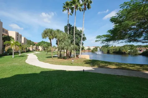 2455 Lindell Boulevard Delray Beach FL 33444