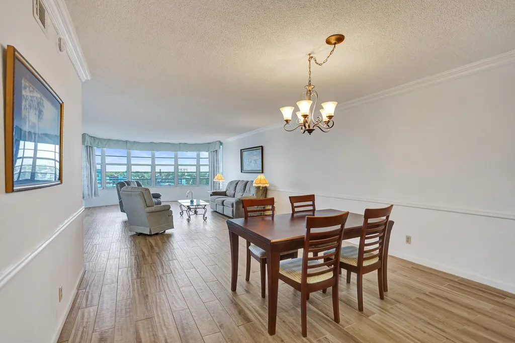 3051 NE 48th Street Fort Lauderdale FL 33308