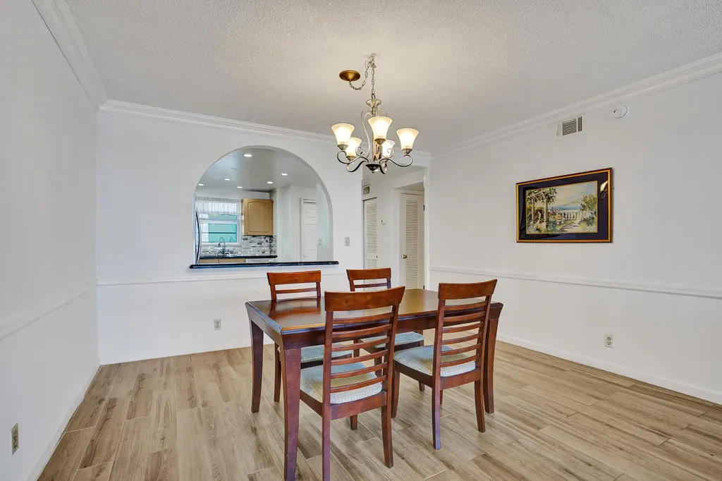3051 NE 48th Street Fort Lauderdale FL 33308