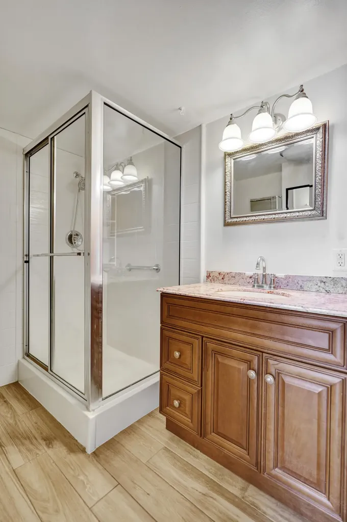 3051 NE 48th Street Fort Lauderdale FL 33308