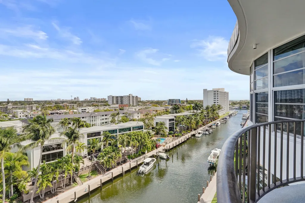 3051 NE 48th Street Fort Lauderdale FL 33308
